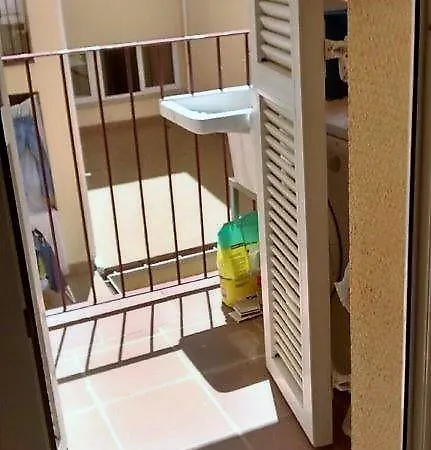 Coliseum Apartment